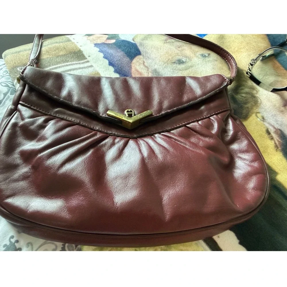 Vintage Etienne Aigner Burgundy Leather Clutch Handbag with Gold-Tone Logo Clasp